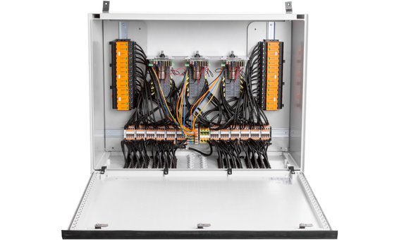 PVC DC 2IN/2OUT 12MPP RD SPD1R EVO - Feuerwehrscha
